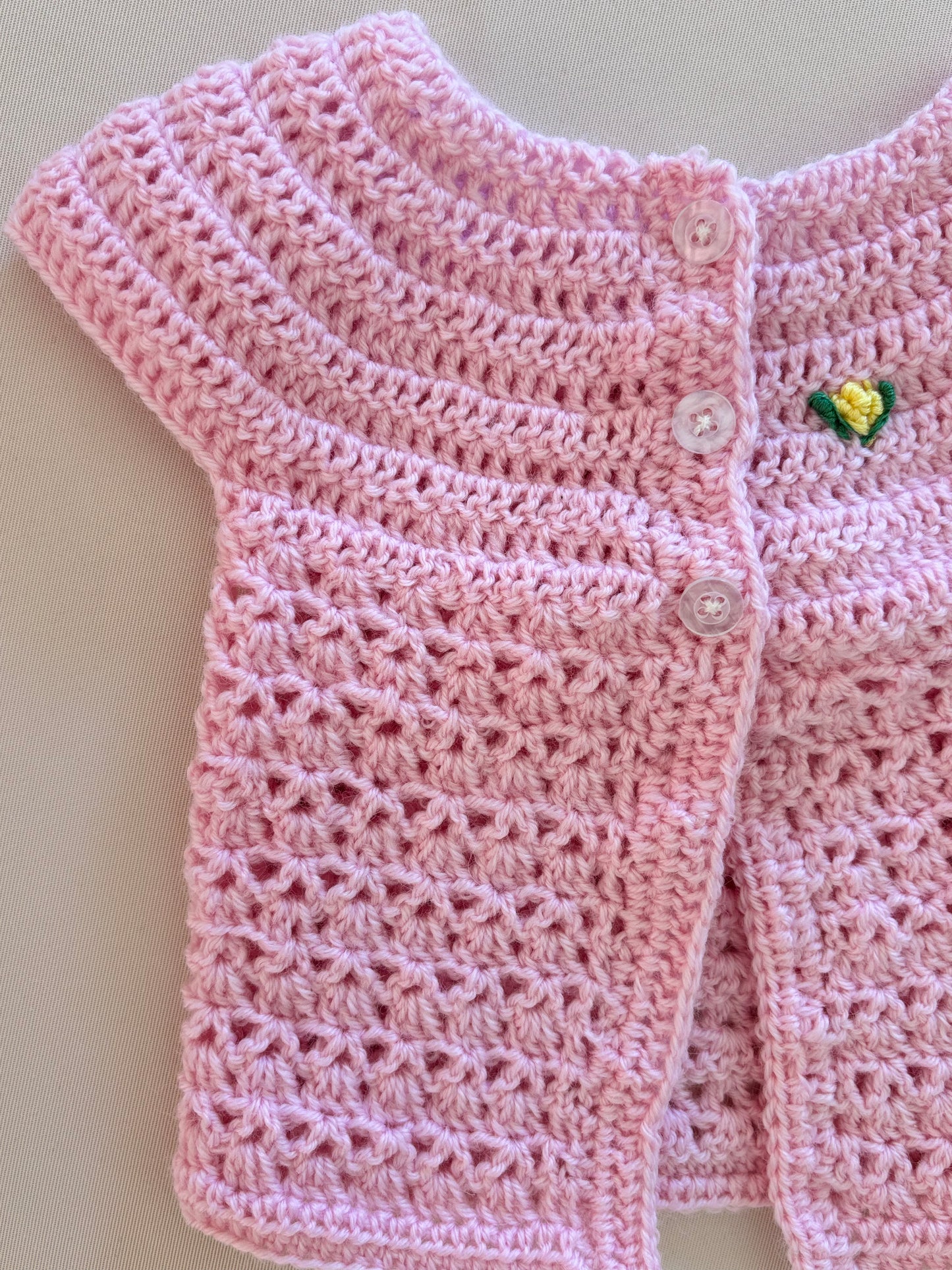 Cardigan per Neonata in 100% Lana - Maniche Corte, Fatto a Mano