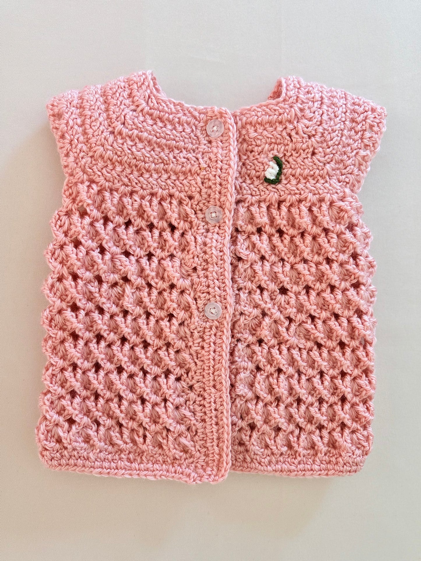 Cardigan per Neonata in Lana 100% - Senza Maniche, Realizzato a Mano