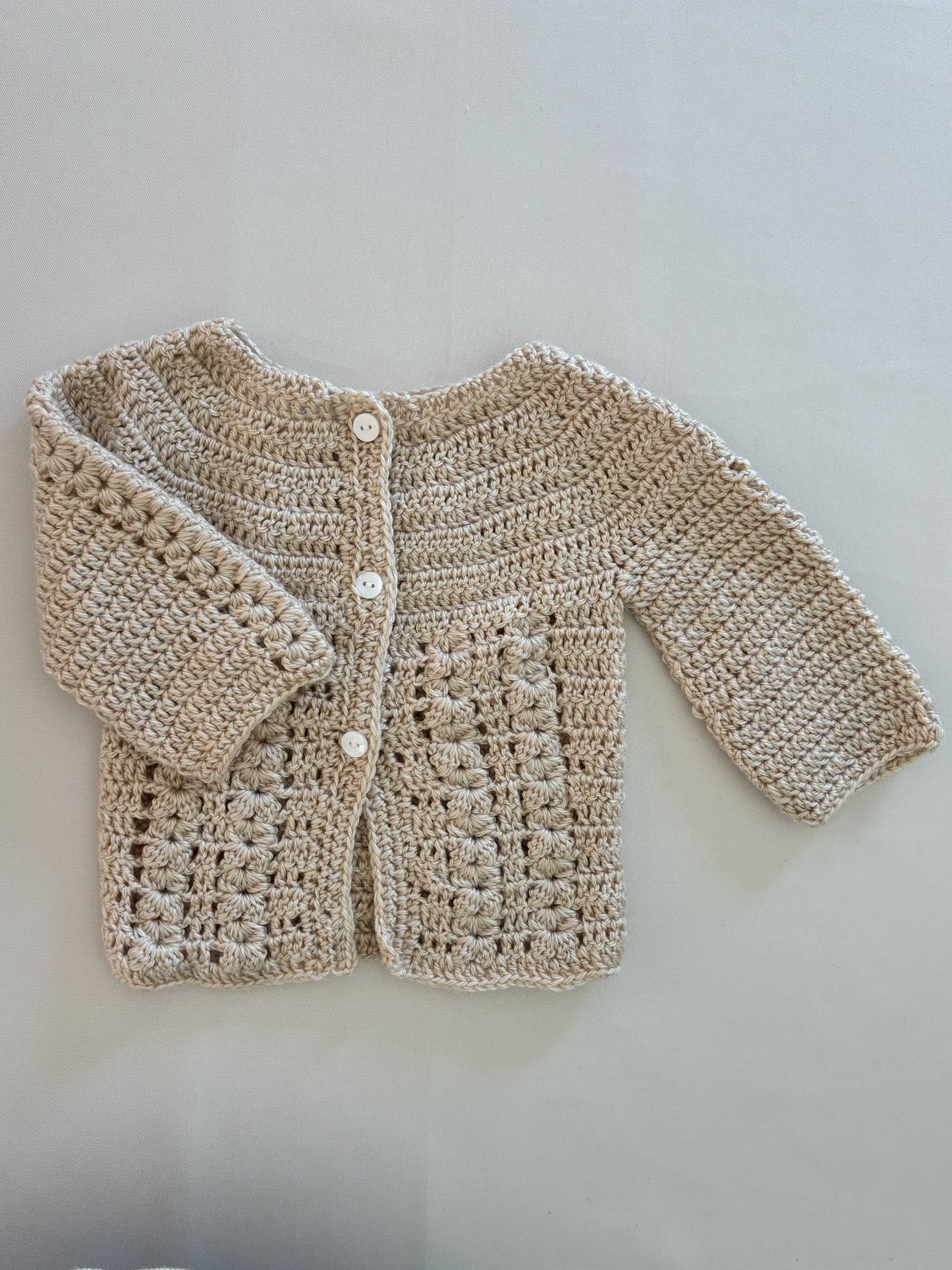 Cardigan per Neonato in 100% Lana - Maniche Lunghe, Fatto a Mano